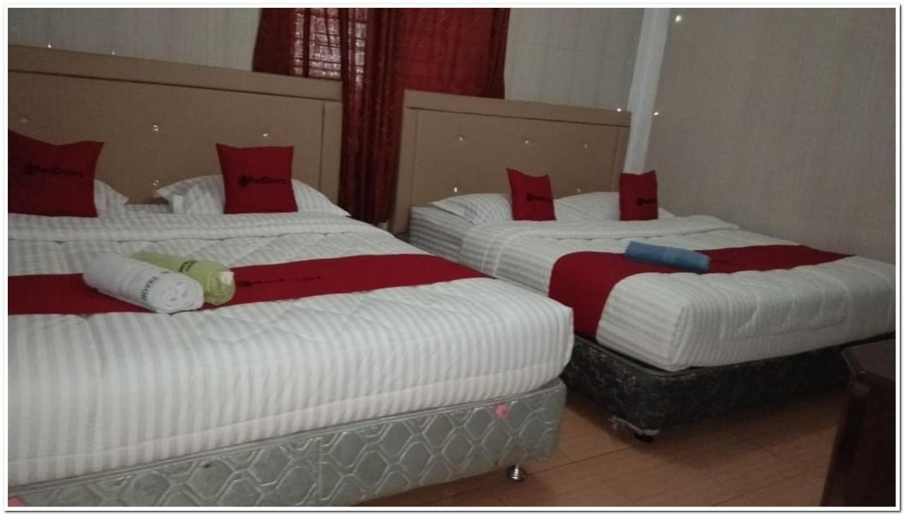 เรดดอร์ซ แอท ปาราปัต Hotel ภายนอก รูปภาพ